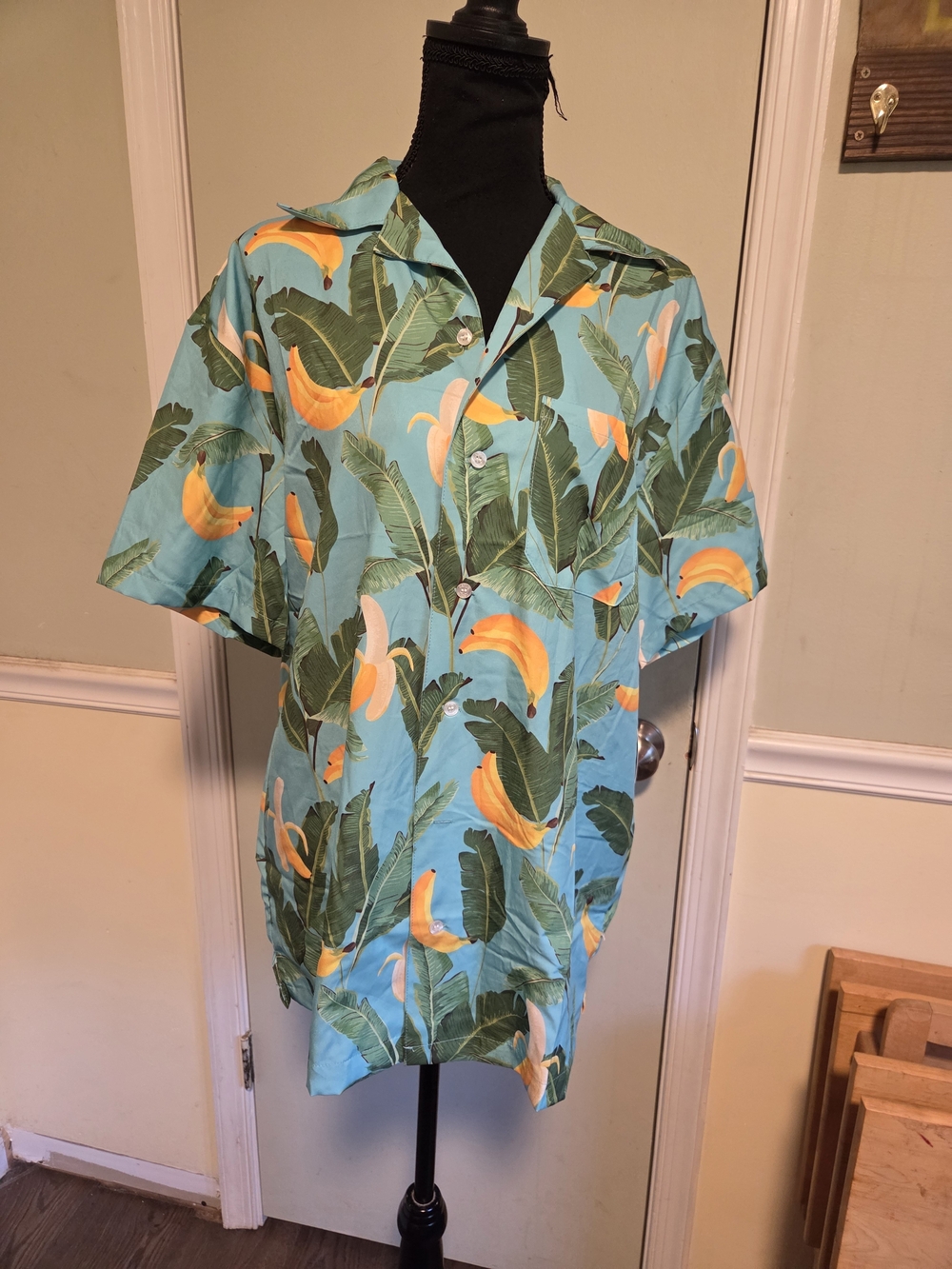 Centro Men's Banana Leaf Print Button-Down Shirt - Aqua & Yellow